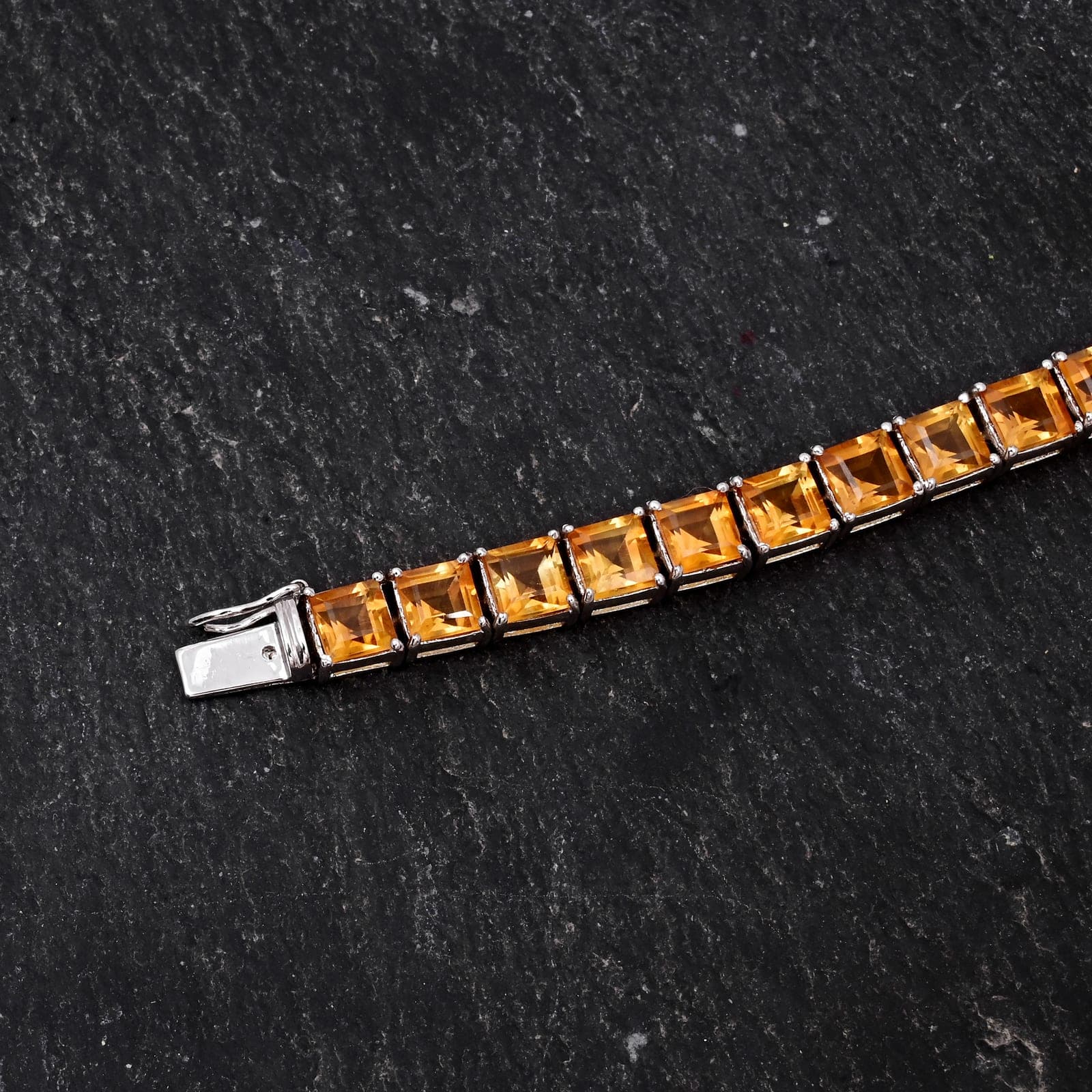 Sunlit Teardrop Topaz Bracelet alternate view