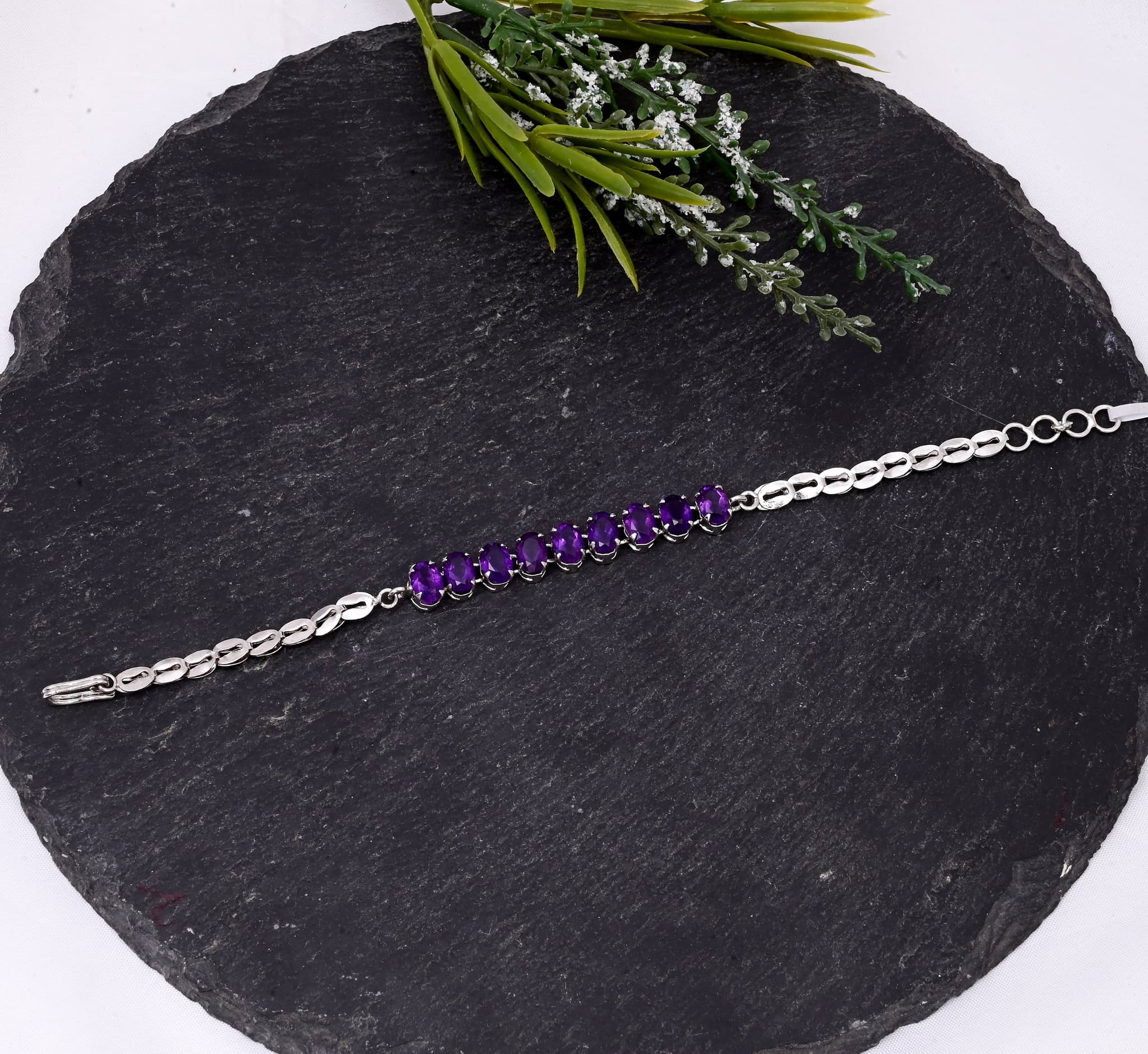Royal Violet Grace Amethyst Bracelet
