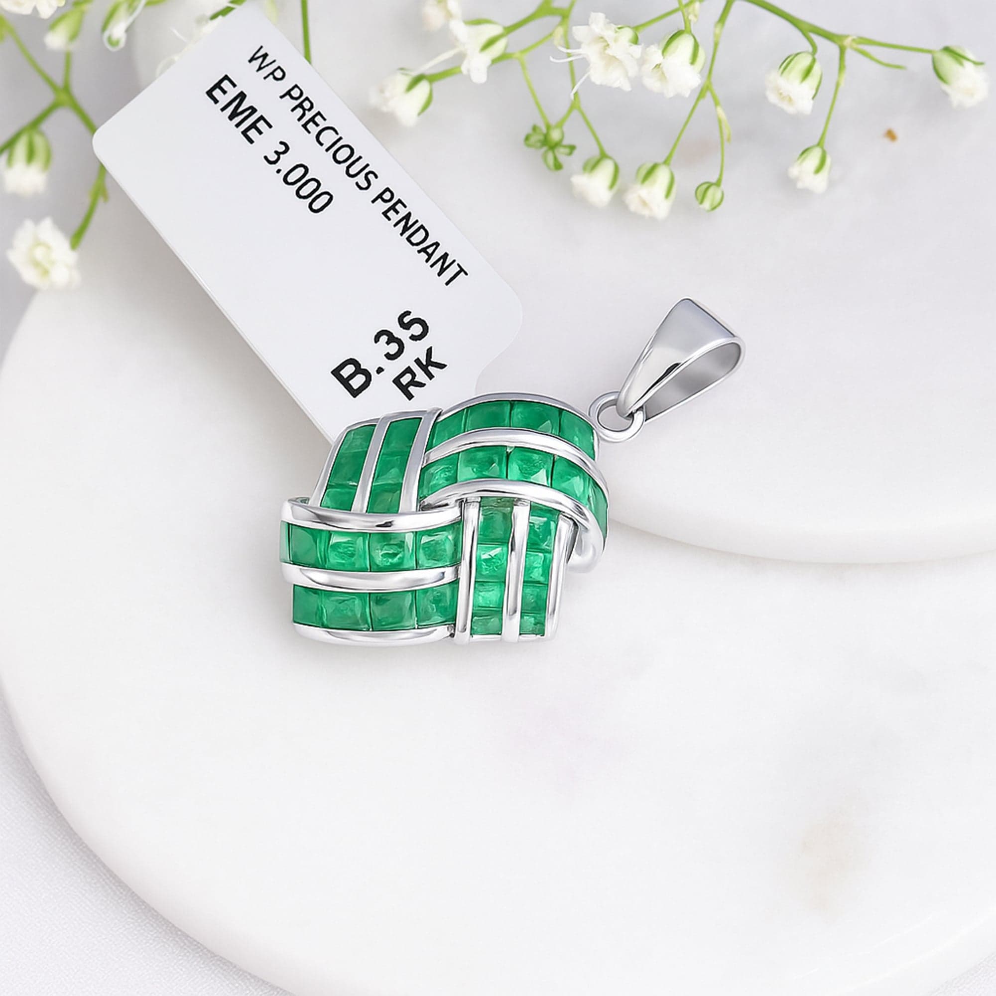 Emerald Weave Elegance Pendant