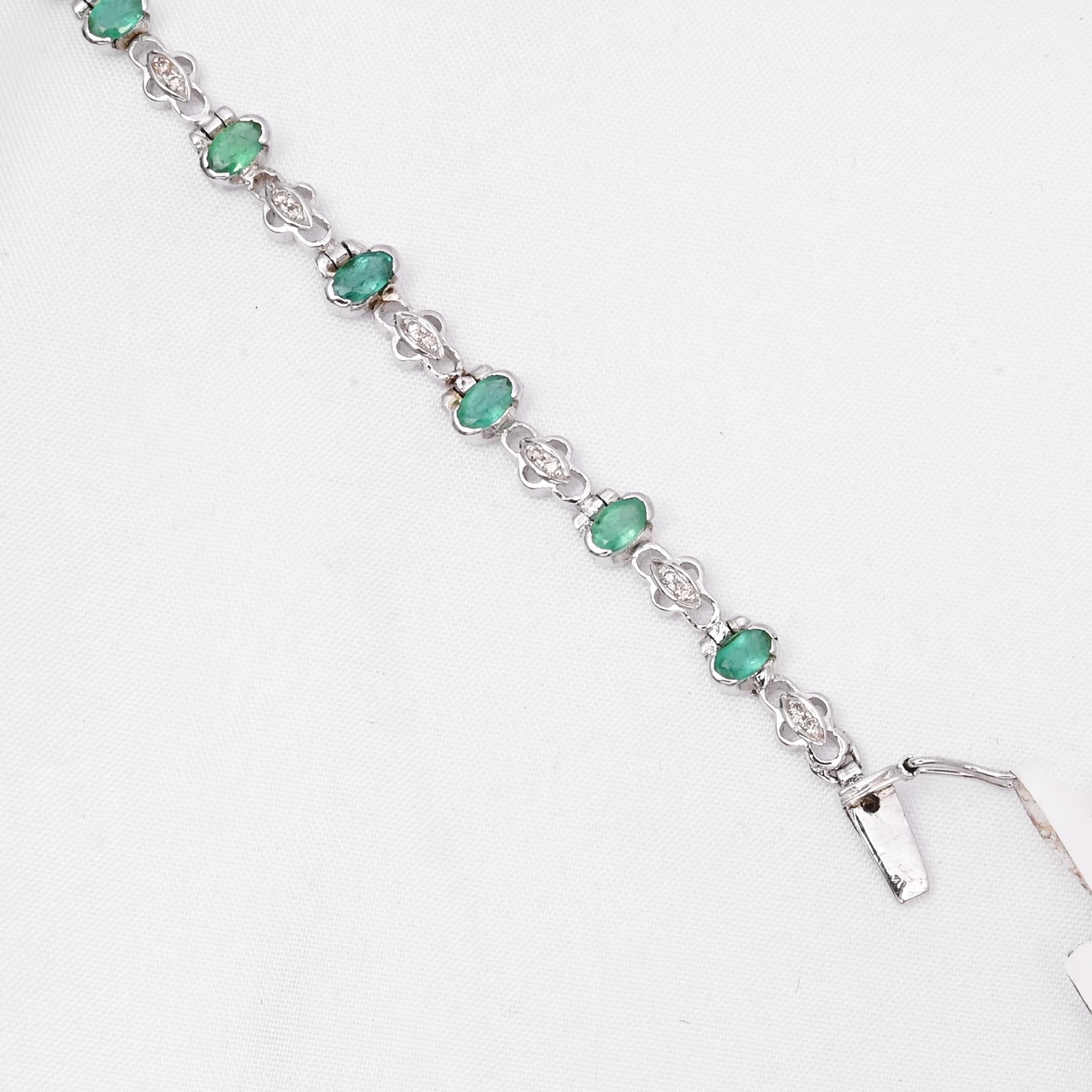 Vintage Emerald Link Bracelet alternate view