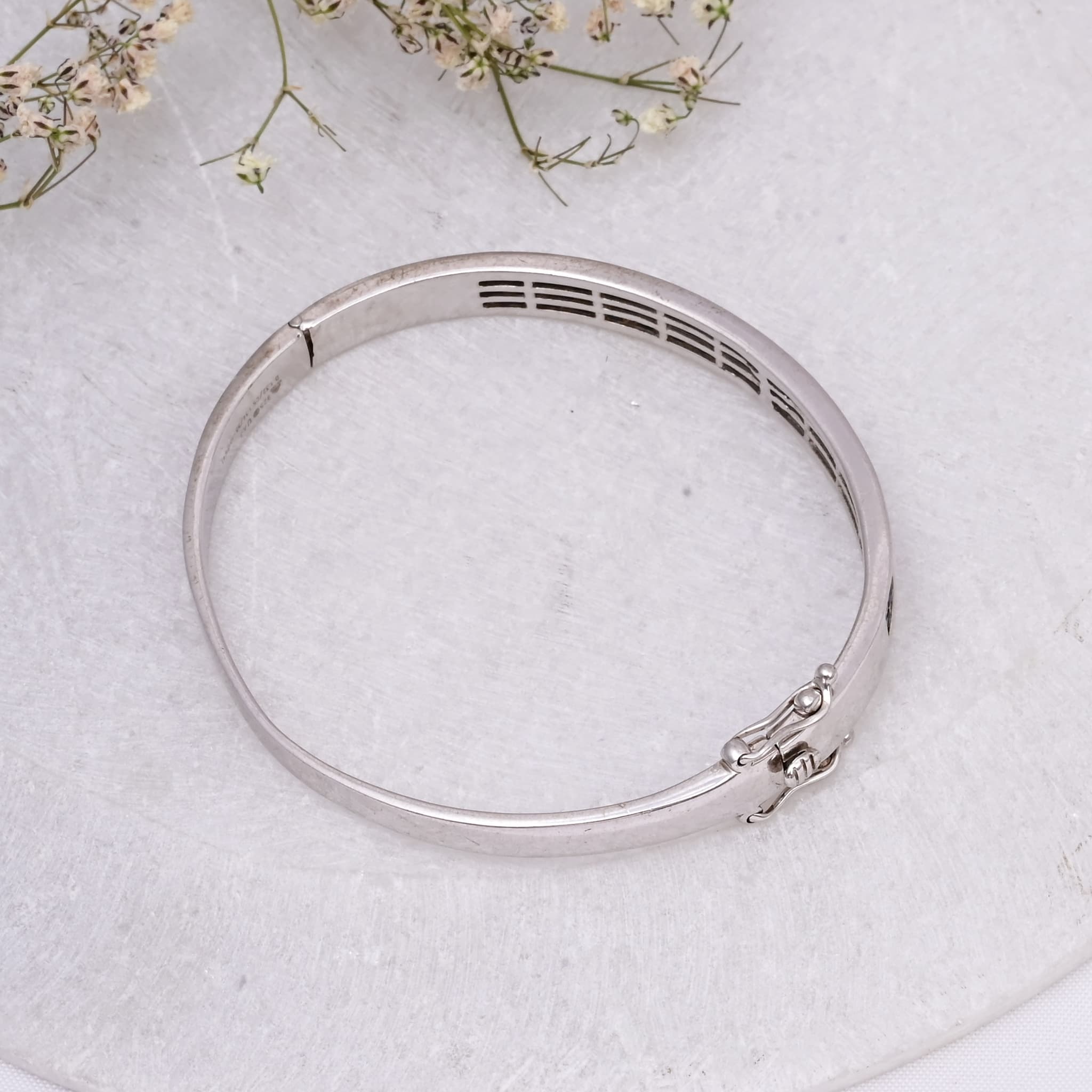 Royal Checkered Sapphire Diamond Bangle