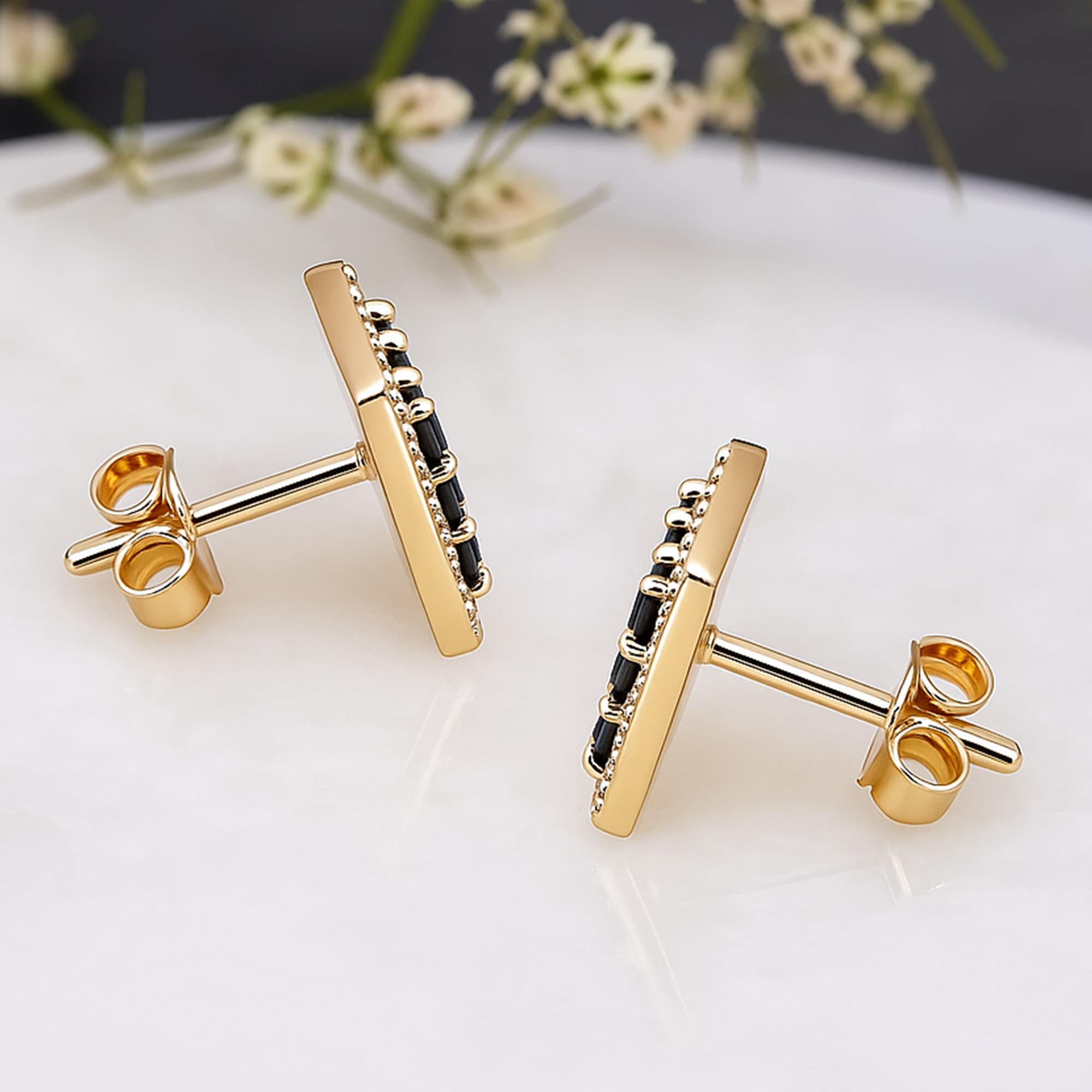 Royal Sapphire Grid Diamond Stud Earrings