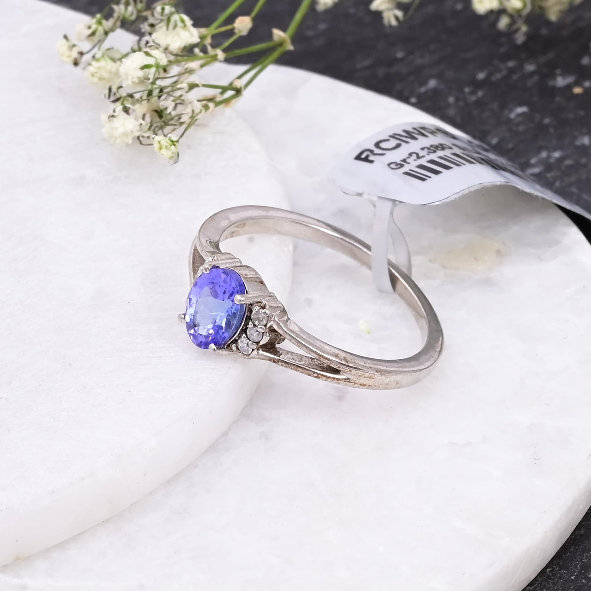 Tanzanite Grace Oval Ring alternate view