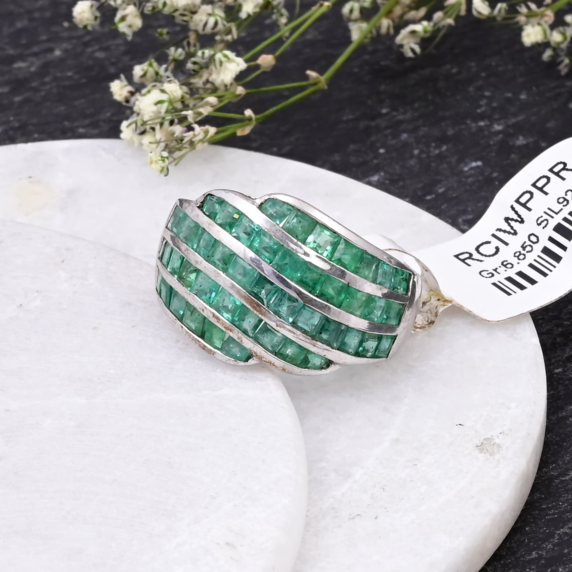 Emerald Ribbon Wave Ring alternate view