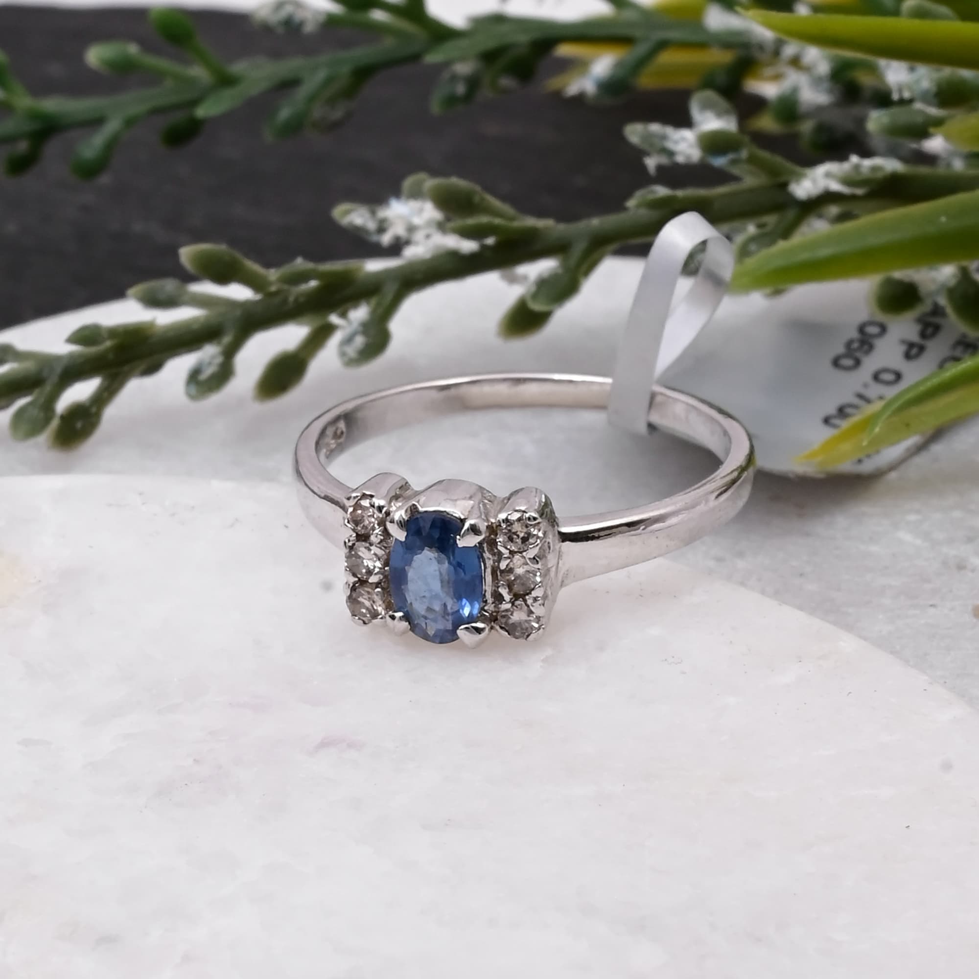 Classic Sapphire Diamond Ring