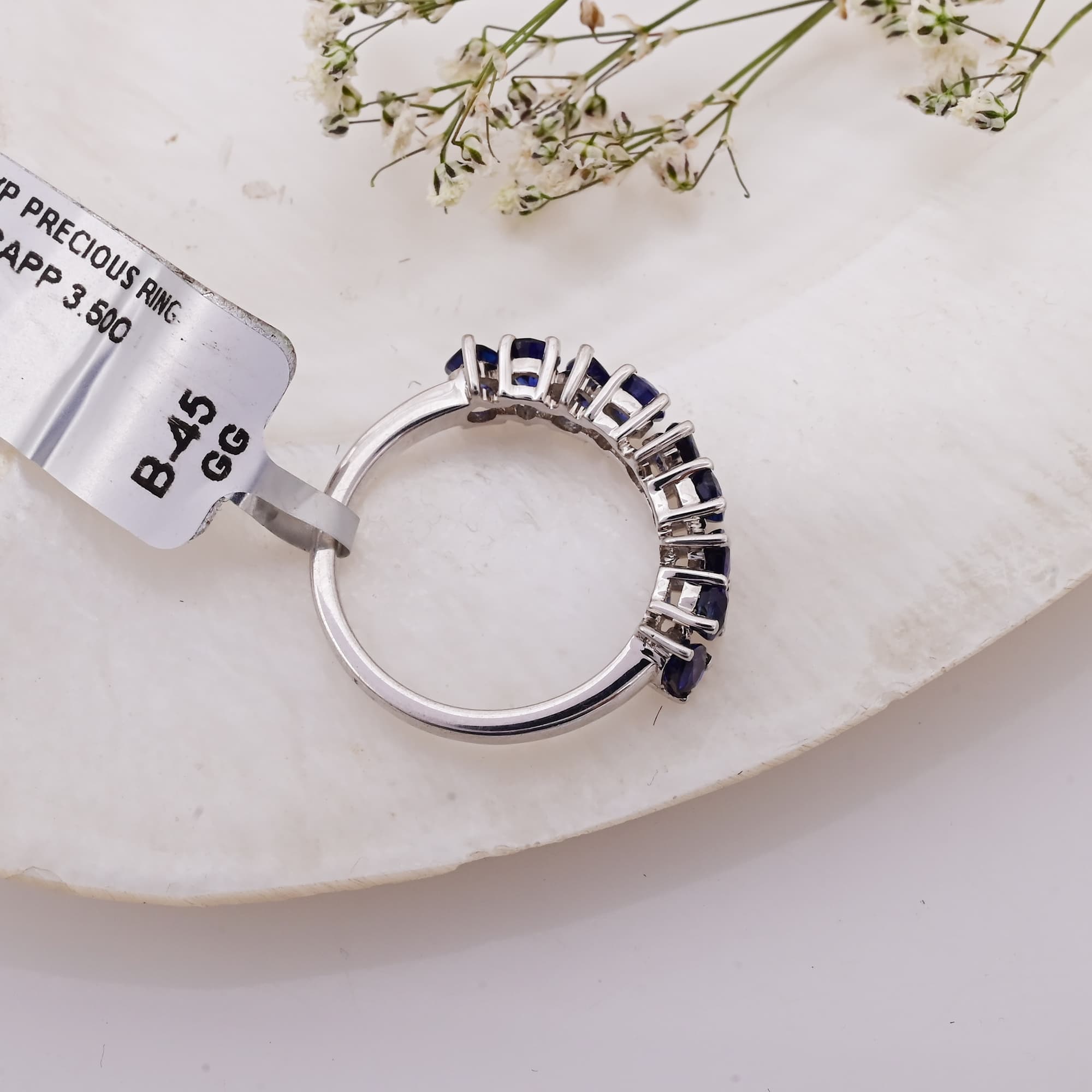 Royal Crown Sapphire Band