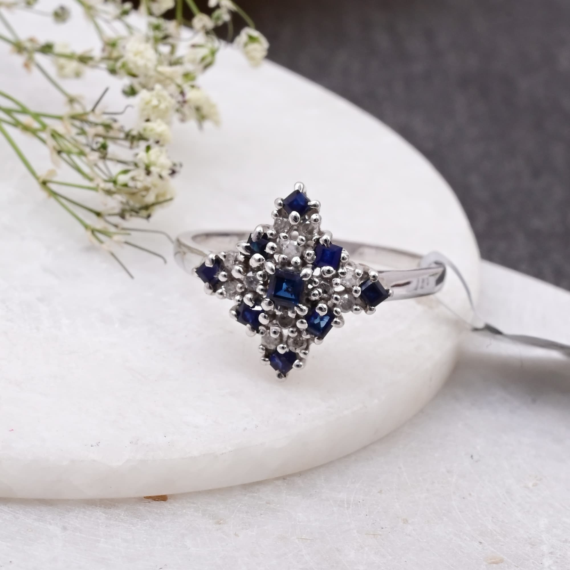 Royal Snowflake Sapphire Ring