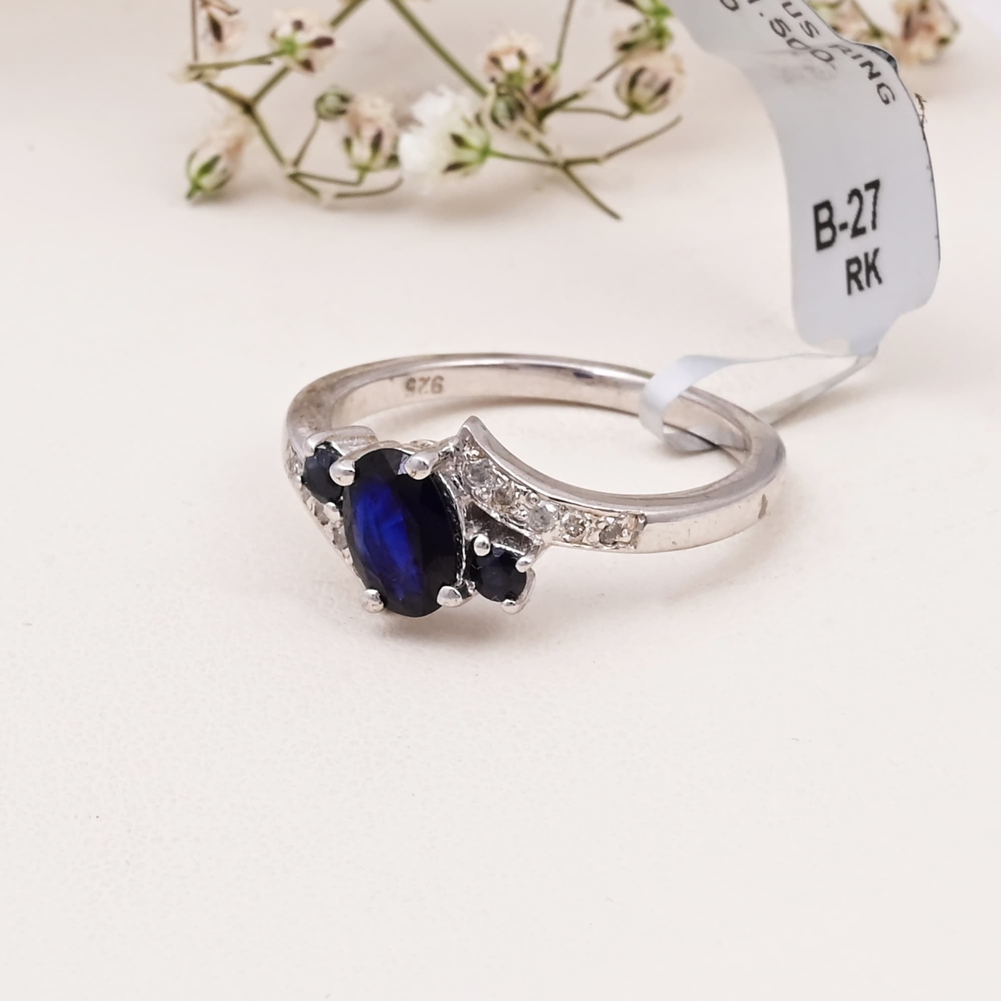 Royal Trinity Sapphire Ring