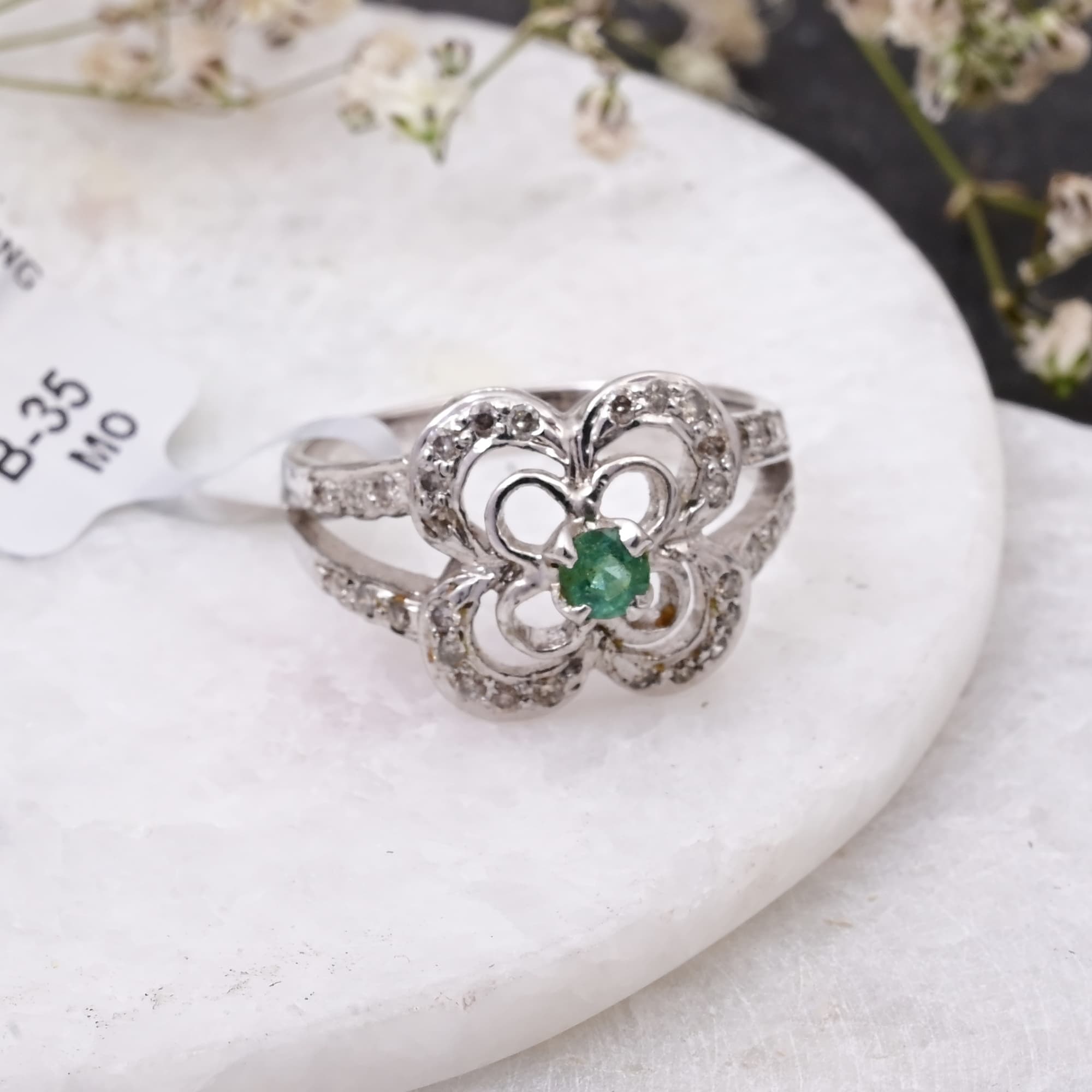 Emerald Clover Bloom Ring