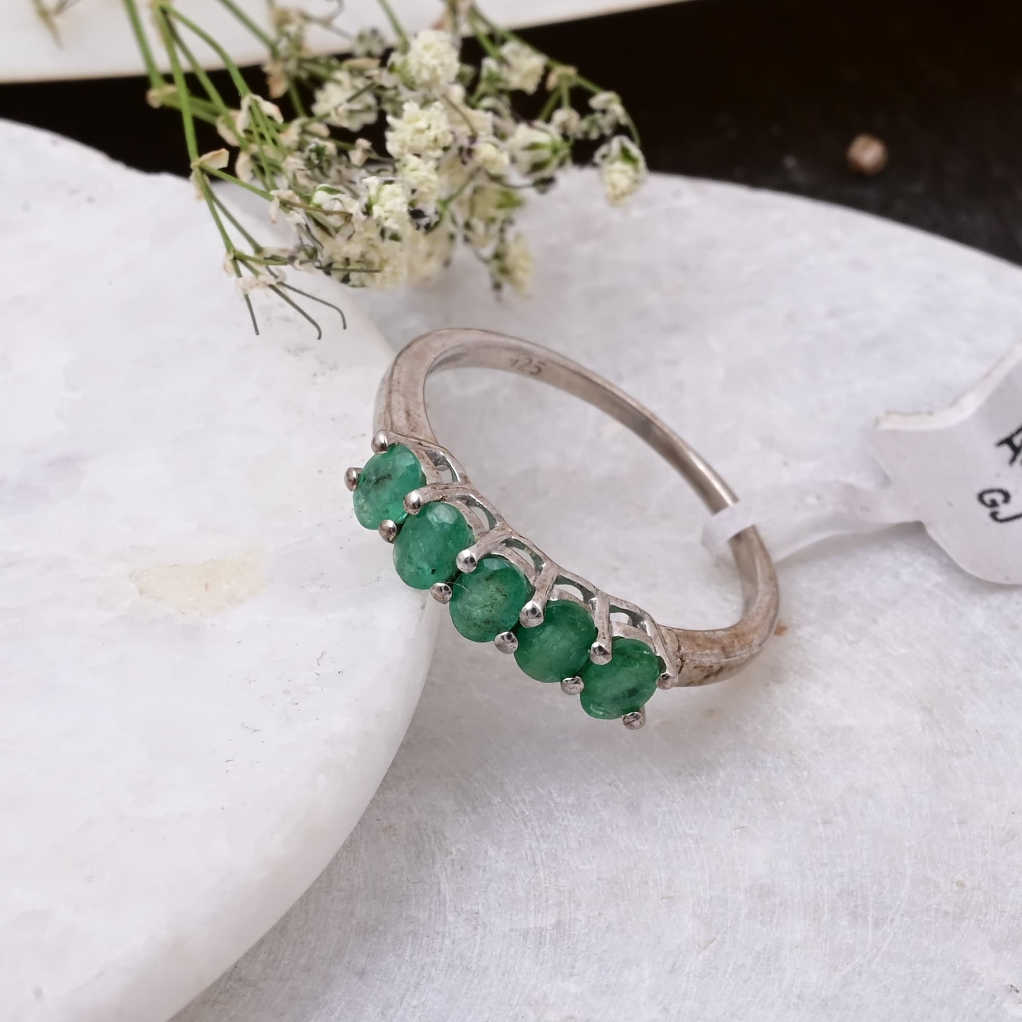 Emerald Harmony Band Ring