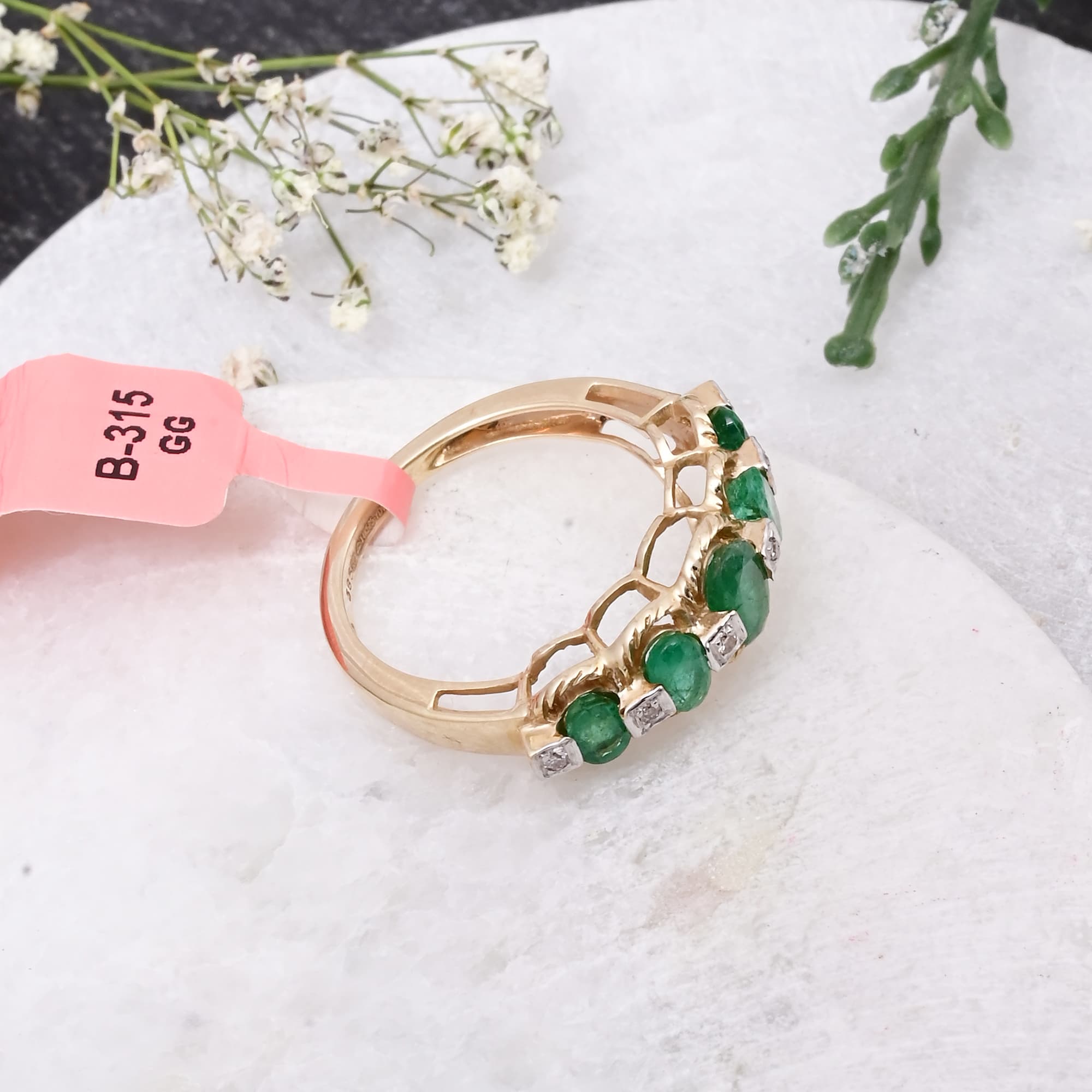 Emerald Heritage Band Ring