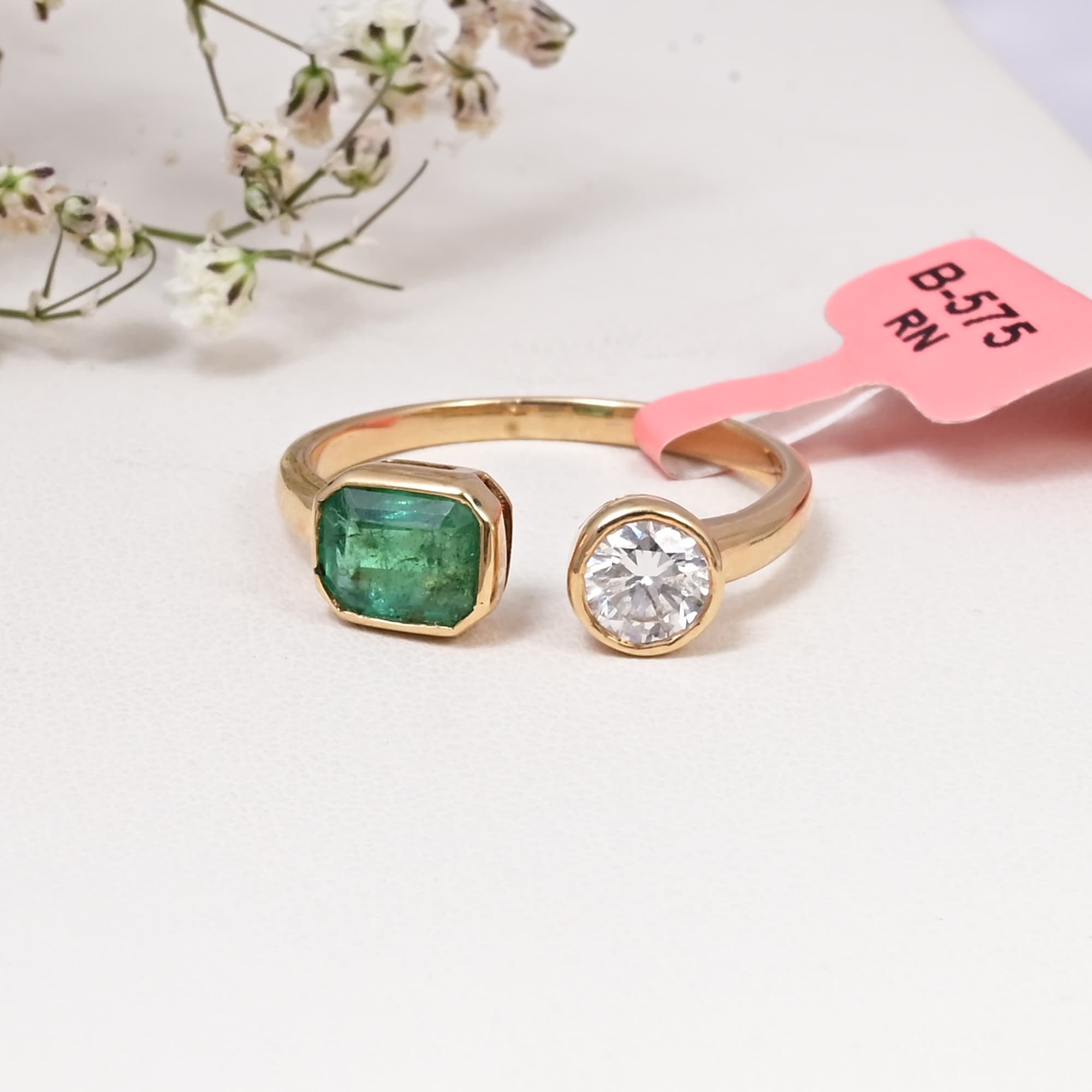 Emerald Duo Balance Ring