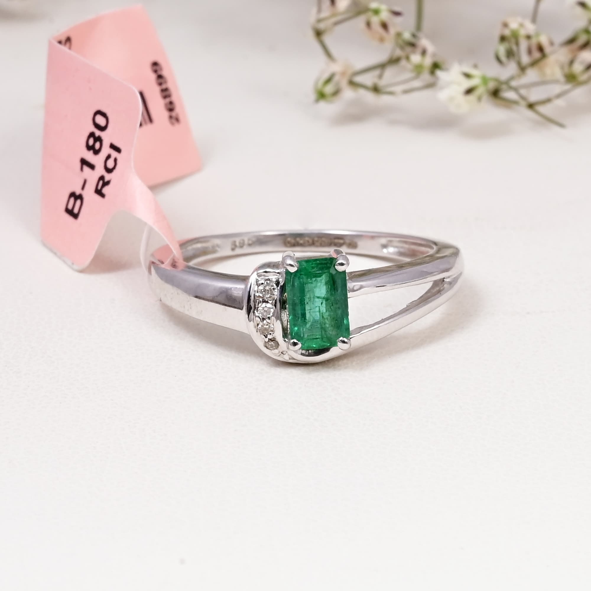 Emerald Grace Solitaire Ring