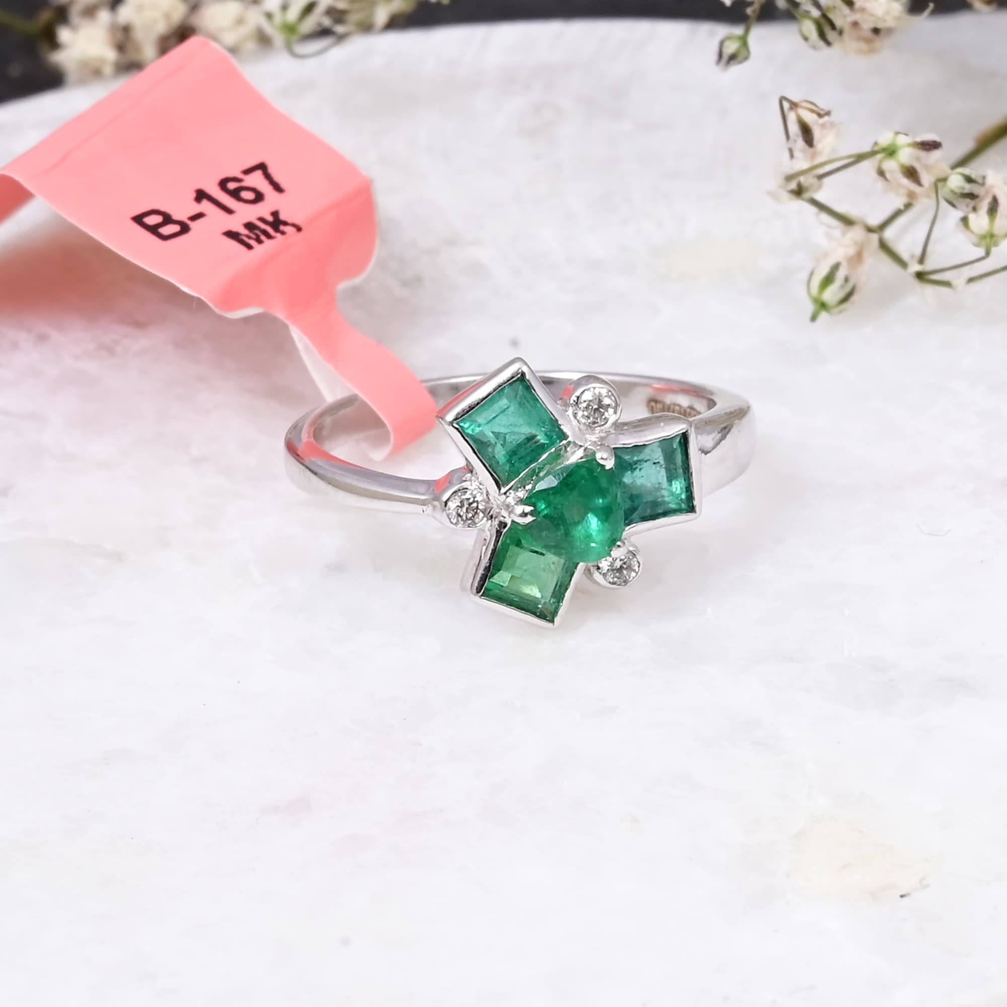 Emerald Starburst Ring