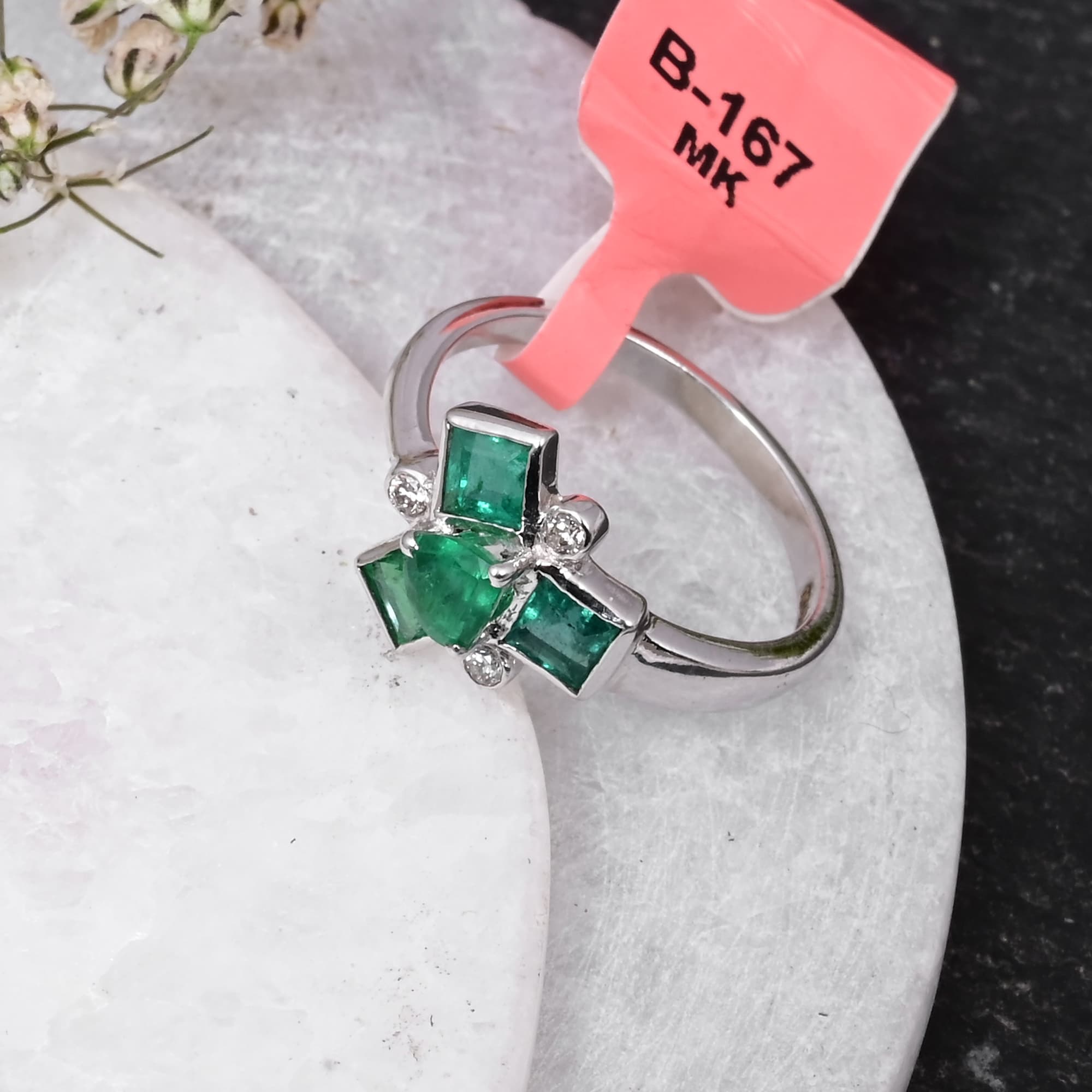 Emerald Starburst Ring alternate view